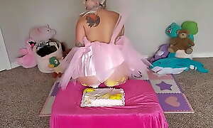 ABDL cake sitting princess